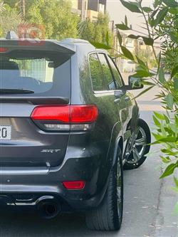 جيب جراند شيروكي